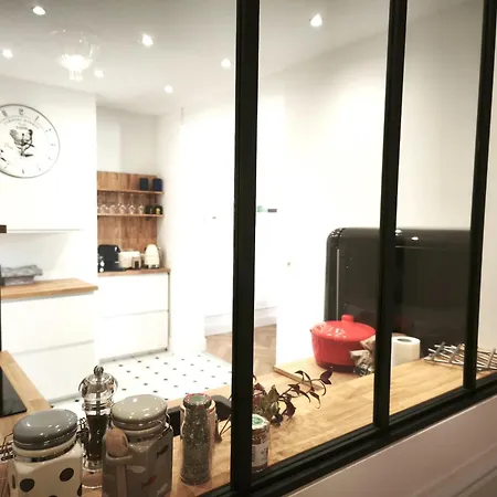 Apartment Le Parc 21 - Face Aux Parcs - Thermes 100m - Hypercentre *